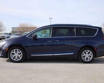 Синий Крайслер Пасифик, объемом двигателя 3.6 л и пробегом 66 тыс. км за 12200 $, фото 3 на Automoto.ua