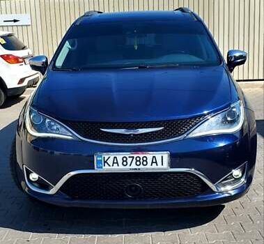 Синій Крайслер Pacifica, об'ємом двигуна 3.61 л та пробігом 149 тис. км за 20500 $, фото 1 на Automoto.ua