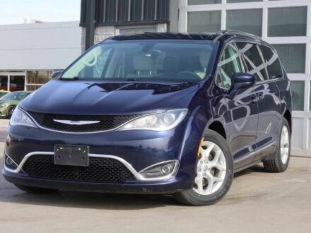 Синий Крайслер Пасифик, объемом двигателя 3.6 л и пробегом 66 тыс. км за 12200 $, фото 1 на Automoto.ua