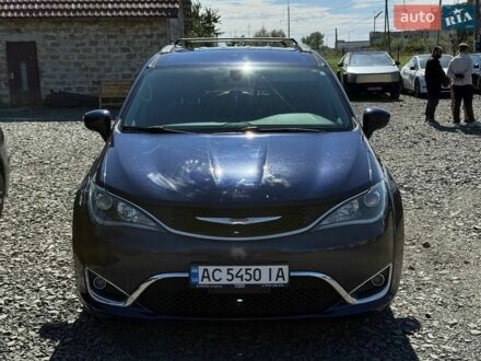 Синій Крайслер Pacifica, об'ємом двигуна 3.61 л та пробігом 173 тис. км за 13900 $, фото 1 на Automoto.ua