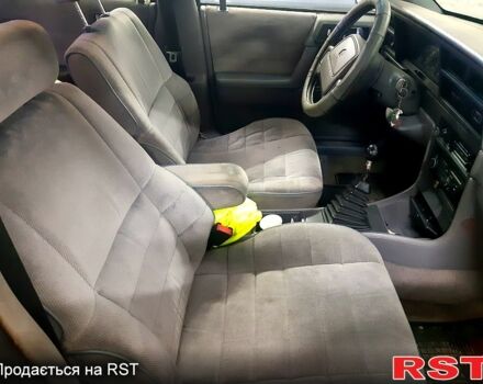 Крайслер Саратога 1993 в Харькове на Automoto.ua Крайслер Саратога, объемом двигателя 2.5 л и пробегом 178 тыс. км за 1000 $, фото 2 на Automoto.ua