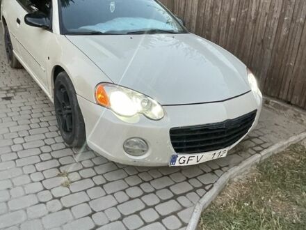 Крайслер Себринг 2006 в Запорожье на Automoto.ua Белый Крайслер Себринг, объемом двигателя 2.5 л и пробегом 200 тыс. км за 1571 $, фото 1 на Automoto.ua