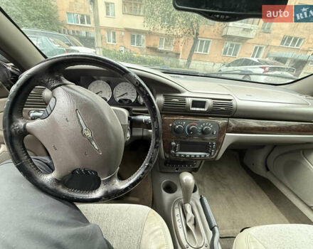 Чорний Крайслер Себрінг, об'ємом двигуна 2.74 л та пробігом 165 тис. км за 2500 $, фото 8 на Automoto.ua
