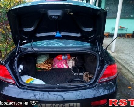 Черный Крайслер Себринг, объемом двигателя 2.7 л и пробегом 250 тыс. км за 3500 $, фото 4 на Automoto.ua