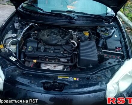 Черный Крайслер Себринг, объемом двигателя 2.7 л и пробегом 250 тыс. км за 3500 $, фото 2 на Automoto.ua