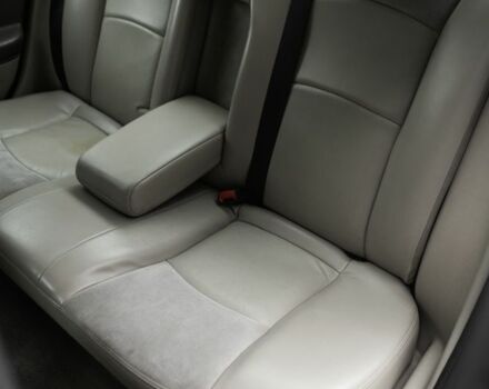 Черный Крайслер Себринг, объемом двигателя 2.7 л и пробегом 255 тыс. км за 2500 $, фото 4 на Automoto.ua