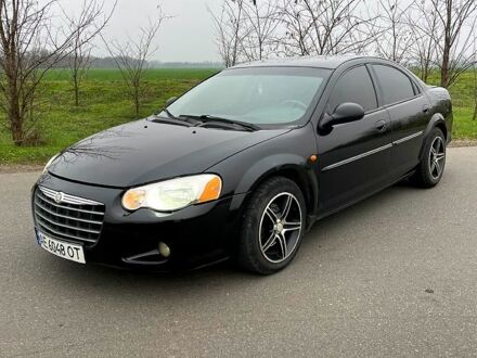 Черный Крайслер Себринг, объемом двигателя 2 л и пробегом 290 тыс. км за 3950 $, фото 1 на Automoto.ua