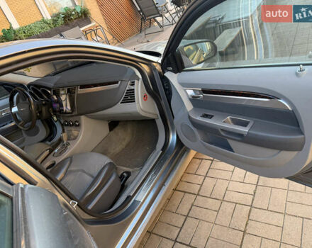 Крайслер Себринг, объемом двигателя 2.4 л и пробегом 180 тыс. км за 5500 $, фото 1 на Automoto.ua