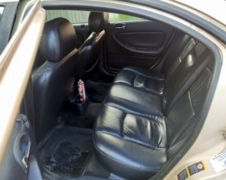 Желтый Крайслер Себринг, объемом двигателя 0 л и пробегом 250 тыс. км за 2798 $, фото 1 на Automoto.ua