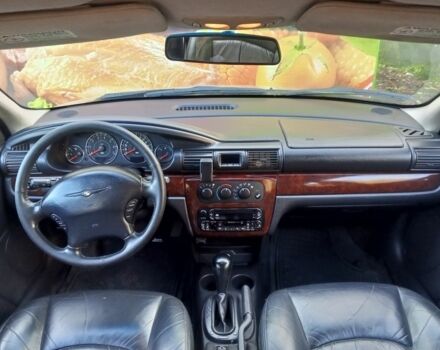 Желтый Крайслер Себринг, объемом двигателя 0 л и пробегом 250 тыс. км за 2798 $, фото 3 на Automoto.ua