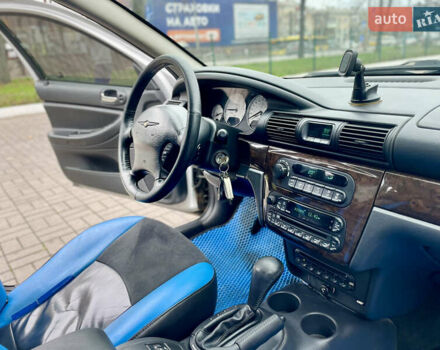 Серый Крайслер Себринг, объемом двигателя 2.7 л и пробегом 358 тыс. км за 3199 $, фото 23 на Automoto.ua