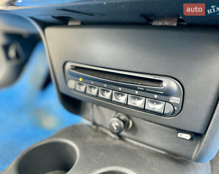 Серый Крайслер Себринг, объемом двигателя 2.7 л и пробегом 358 тыс. км за 3199 $, фото 26 на Automoto.ua