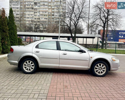 Серый Крайслер Себринг, объемом двигателя 2.7 л и пробегом 358 тыс. км за 3199 $, фото 15 на Automoto.ua