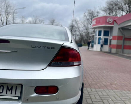 Серый Крайслер Себринг, объемом двигателя 2.7 л и пробегом 358 тыс. км за 3199 $, фото 12 на Automoto.ua