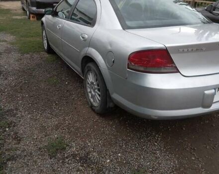 Серый Крайслер Себринг, объемом двигателя 2.7 л и пробегом 118 тыс. км за 3700 $, фото 4 на Automoto.ua