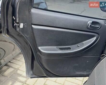 Сірий Крайслер Себрінг, об'ємом двигуна 2 л та пробігом 200 тис. км за 2500 $, фото 11 на Automoto.ua