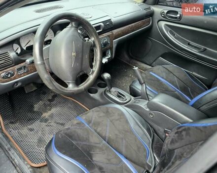 Сірий Крайслер Себрінг, об'ємом двигуна 2 л та пробігом 200 тис. км за 2500 $, фото 8 на Automoto.ua