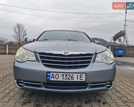 Серый Крайслер Себринг, объемом двигателя 2.74 л и пробегом 184 тыс. км за 5200 $, фото 6 на Automoto.ua