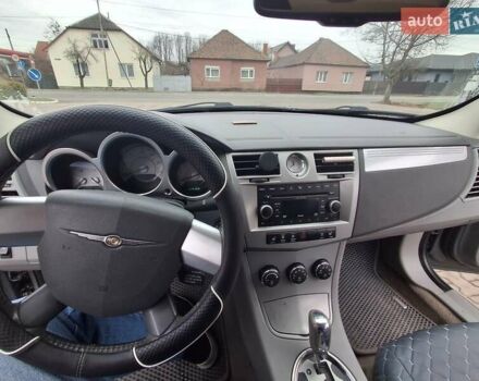 Серый Крайслер Себринг, объемом двигателя 2.74 л и пробегом 184 тыс. км за 5200 $, фото 16 на Automoto.ua