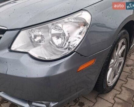 Серый Крайслер Себринг, объемом двигателя 2.74 л и пробегом 184 тыс. км за 5200 $, фото 7 на Automoto.ua