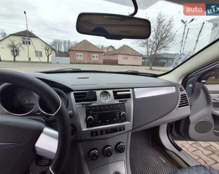 Серый Крайслер Себринг, объемом двигателя 2.74 л и пробегом 184 тыс. км за 5200 $, фото 21 на Automoto.ua