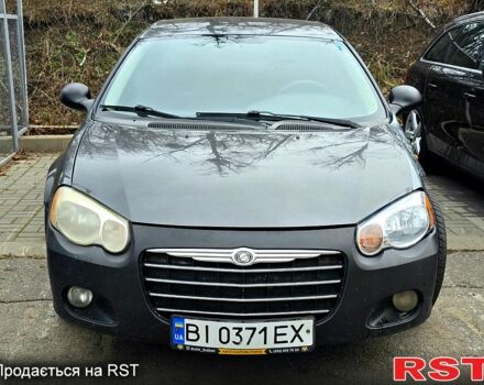 Серый Крайслер Себринг, объемом двигателя 2 л и пробегом 200 тыс. км за 2500 $, фото 1 на Automoto.ua