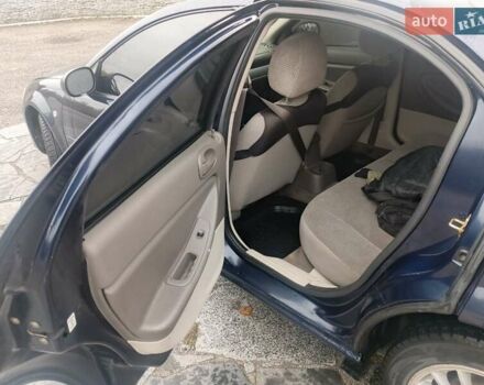 Синій Крайслер Себрінг, об'ємом двигуна 2.7 л та пробігом 225 тис. км за 3700 $, фото 6 на Automoto.ua