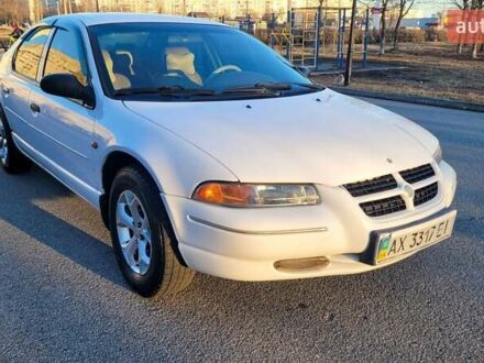 Белый Крайслер Статус, объемом двигателя 2 л и пробегом 273 тыс. км за 3300 $, фото 1 на Automoto.ua