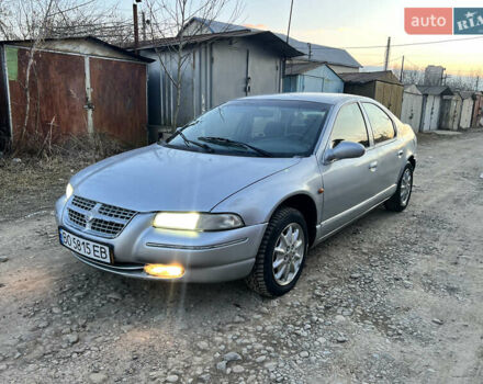 Сірий Крайслер Stratus, об'ємом двигуна 2 л та пробігом 370 тис. км за 1750 $, фото 5 на Automoto.ua