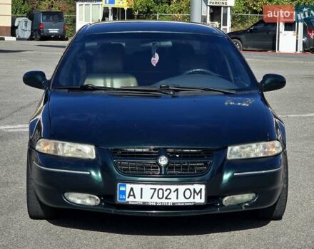 Зелений Крайслер Stratus, об'ємом двигуна 2.5 л та пробігом 250 тис. км за 1600 $, фото 3 на Automoto.ua