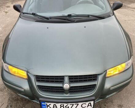 Зелений Крайслер Stratus, об'ємом двигуна 2 л та пробігом 142 тис. км за 3300 $, фото 1 на Automoto.ua