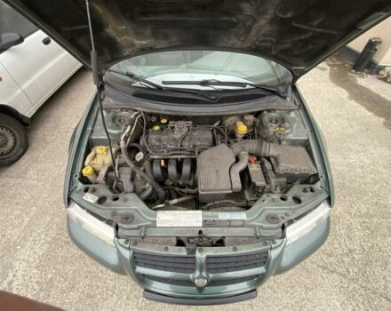 Зелений Крайслер Stratus, об'ємом двигуна 2 л та пробігом 142 тис. км за 3300 $, фото 20 на Automoto.ua