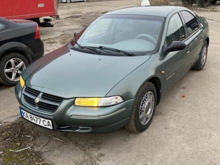 Зелений Крайслер Stratus, об'ємом двигуна 2 л та пробігом 142 тис. км за 3300 $, фото 1 на Automoto.ua