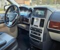 Крайслер Town & Country 2010 у Белой Церкве на Automoto.ua Білий Крайслер Town & Country, об'ємом двигуна 4 л та пробігом 160 тис. км за 1788 $, фото 6 на Automoto.ua