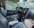 Белый Крайслер Таун Кантри, объемом двигателя 3.6 л и пробегом 340 тыс. км за 10900 $, фото 12 на Automoto.ua