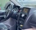 Белый Крайслер Таун Кантри, объемом двигателя 3.6 л и пробегом 340 тыс. км за 10900 $, фото 13 на Automoto.ua