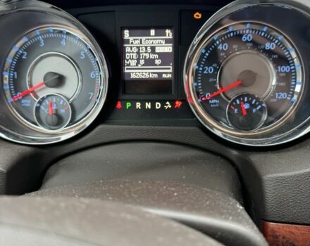 Бежевий Крайслер Town & Country, об'ємом двигуна 3.6 л та пробігом 163 тис. км за 11500 $, фото 5 на Automoto.ua