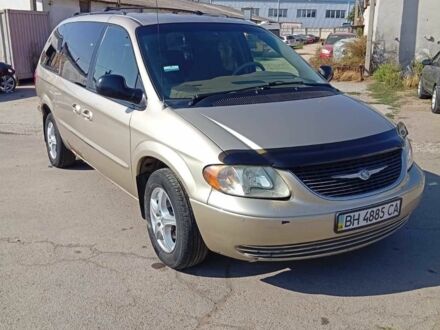 Крайслер Таун Кантри 2002 в Одессе на Automoto.ua Бежевый Крайслер Таун Кантри, объемом двигателя 3.3 л и пробегом 258 тыс. км за 5002 $, фото 1 на Automoto.ua