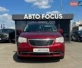 Червоний Крайслер Town & Country, об'ємом двигуна 3.6 л та пробігом 226 тис. км за 9990 $, фото 2 на Automoto.ua