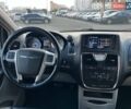 Червоний Крайслер Town & Country, об'ємом двигуна 3.6 л та пробігом 226 тис. км за 9990 $, фото 14 на Automoto.ua