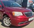 Червоний Крайслер Town & Country, об'ємом двигуна 3.6 л та пробігом 226 тис. км за 9990 $, фото 1 на Automoto.ua