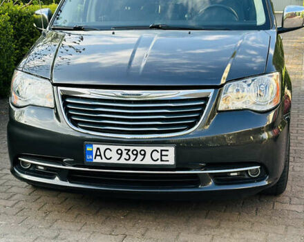 Крайслер Town & Country, об'ємом двигуна 3.61 л та пробігом 190 тис. км за 12800 $, фото 1 на Automoto.ua