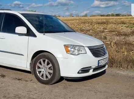 Крайслер Town & Country, об'ємом двигуна 3.6 л та пробігом 147 тис. км за 14500 $, фото 1 на Automoto.ua