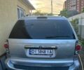 Сірий Крайслер Town & Country, об'ємом двигуна 3.8 л та пробігом 243 тис. км за 4000 $, фото 3 на Automoto.ua