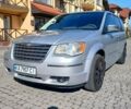 Сірий Крайслер Town & Country, об'ємом двигуна 4 л та пробігом 180 тис. км за 7300 $, фото 7 на Automoto.ua