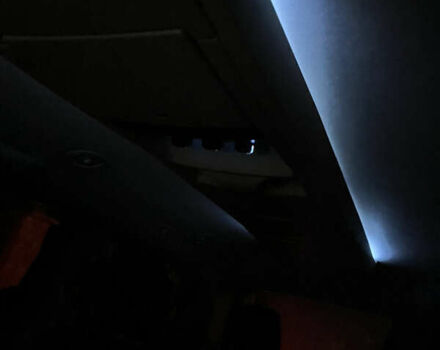 Серый Крайслер Таун Кантри, объемом двигателя 3.6 л и пробегом 265 тыс. км за 9500 $, фото 5 на Automoto.ua