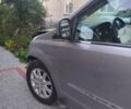 Серый Крайслер Таун Кантри, объемом двигателя 3.6 л и пробегом 250 тыс. км за 11000 $, фото 2 на Automoto.ua