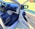 Серый Крайслер Таун Кантри, объемом двигателя 3.61 л и пробегом 171 тыс. км за 10900 $, фото 19 на Automoto.ua