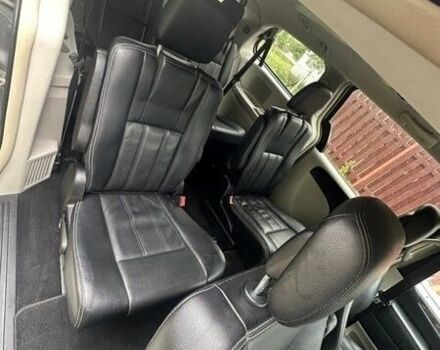 Сірий Крайслер Town & Country, об'ємом двигуна 3.6 л та пробігом 176 тис. км за 10000 $, фото 16 на Automoto.ua