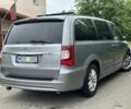 Сірий Крайслер Town & Country, об'ємом двигуна 3.6 л та пробігом 176 тис. км за 10000 $, фото 5 на Automoto.ua